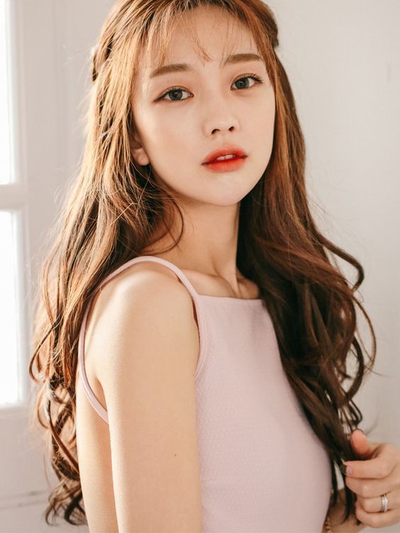16 ทรงผมสําหรับคนหน้ายาว คางแหลม ทรงผมสวยเข้ากับรูปหน้า 16 ทรงผมสําหรับคนหน้ายาว คางแหลม ทรงผมสวยเข้ากับรูปหน้า